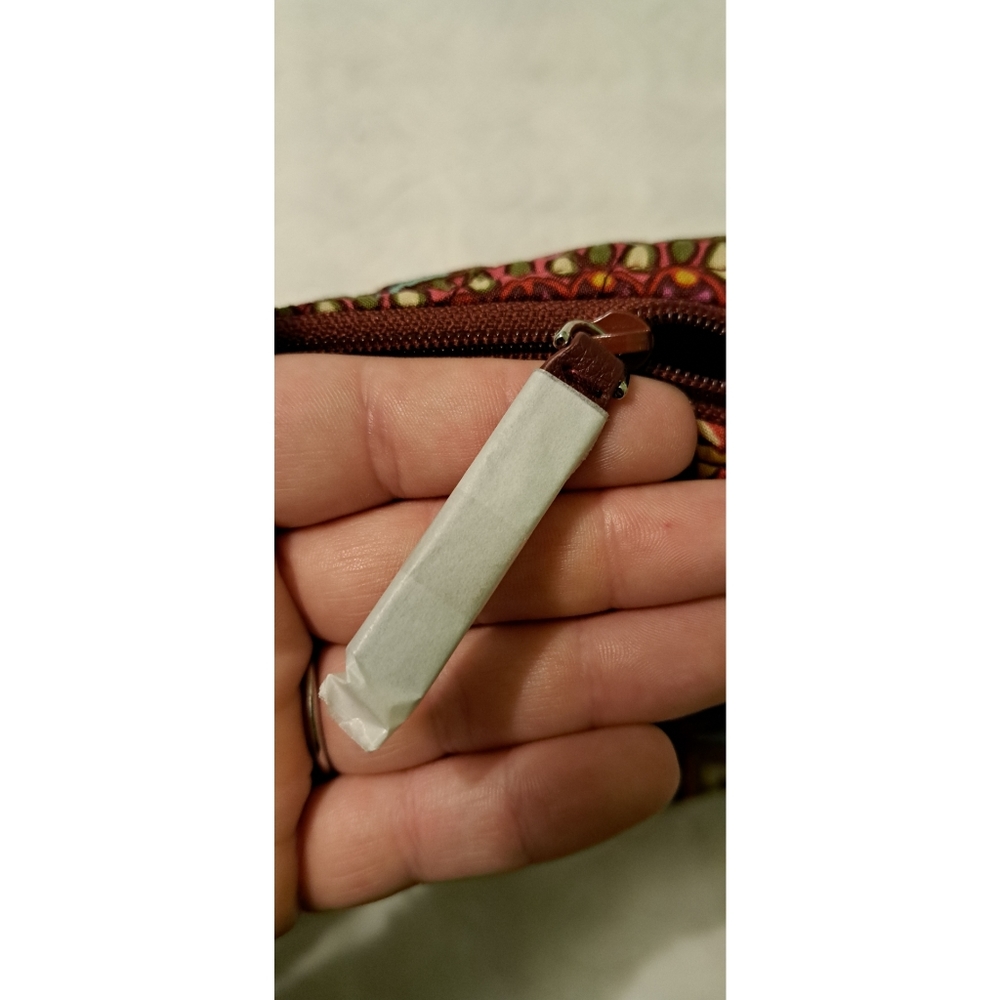 Vera Bradley "On The Go" Crossbody Bag - Picture 13 of 15